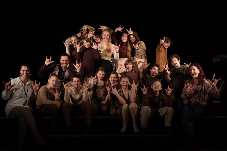 dramedi teatyr