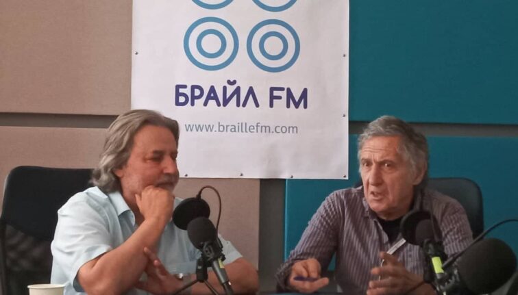 Hr. Petrov i Vladislav Kacarski_ radio brail FM